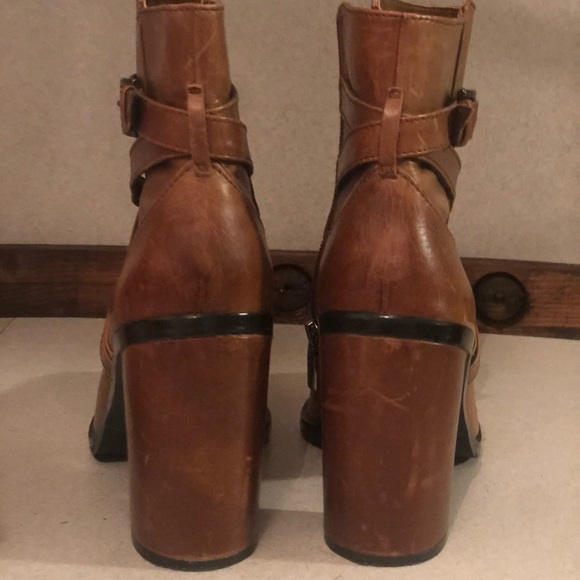 Vince camuto tan booties block heel - Picture 3 of 3